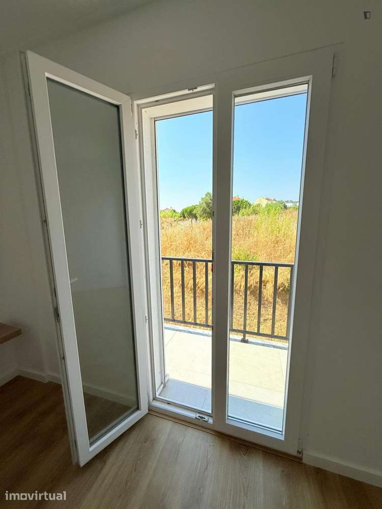 Estúdio - localizado em Caparica Lisbon - Grande imagem: 5/18