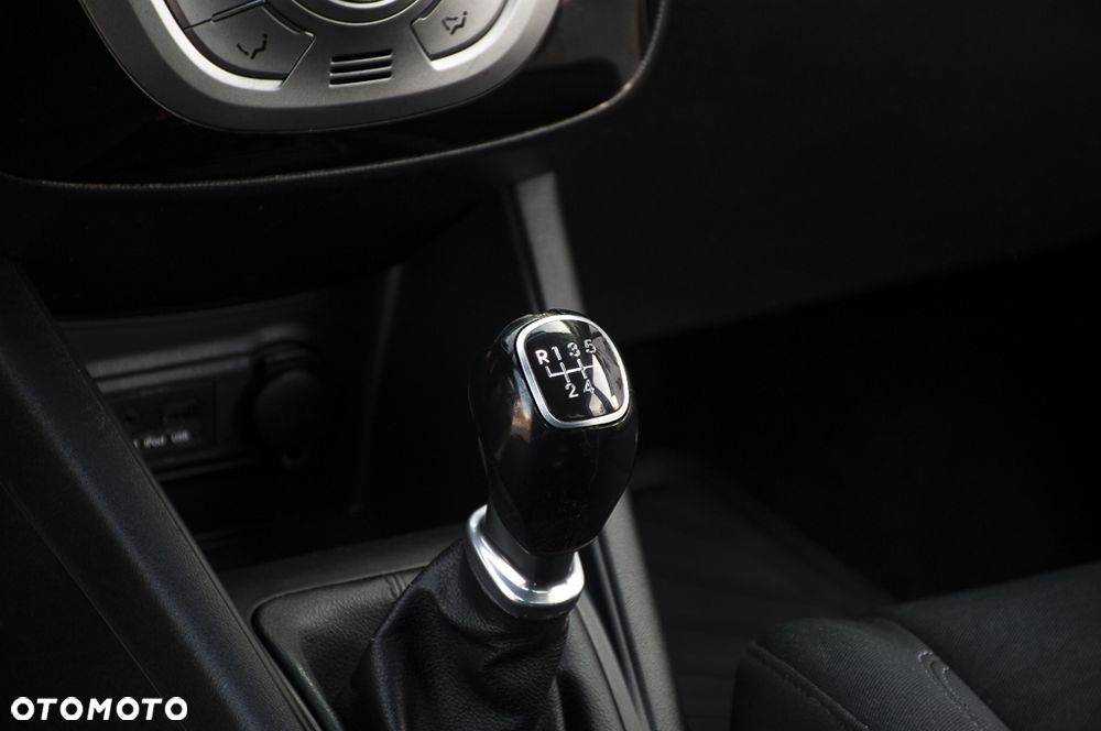 Hyundai ix20 1.4 Fifa World Cup Edition - 30