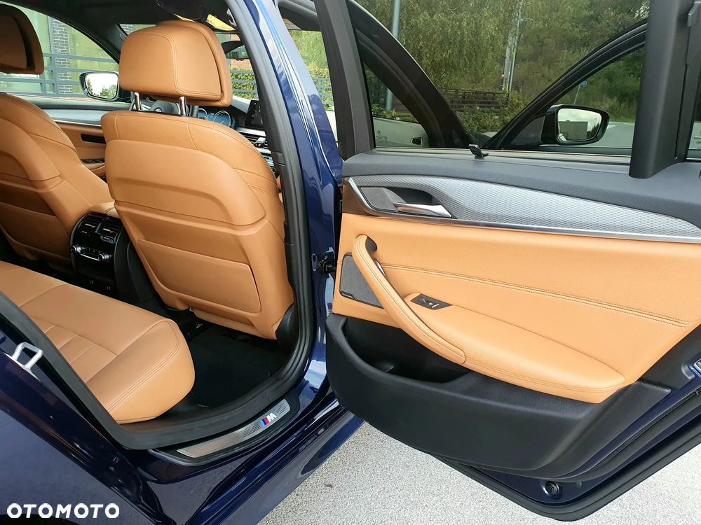 BMW Seria 5 540i xDrive M Sport sport - 29