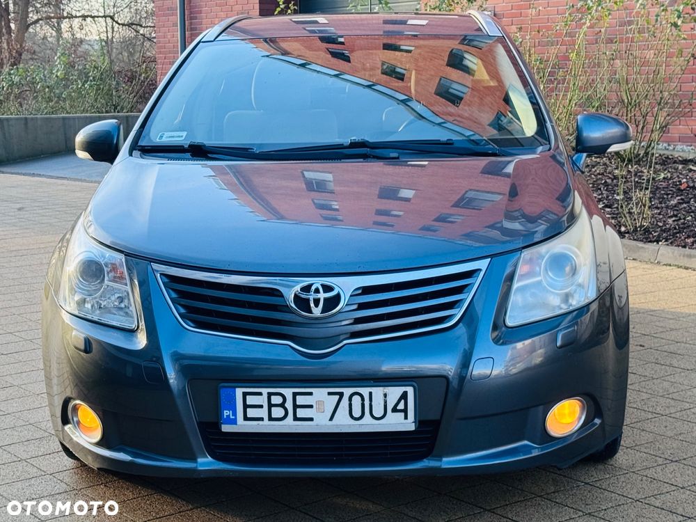 Toyota Avensis 2.0 D-4D Sol plus - 2