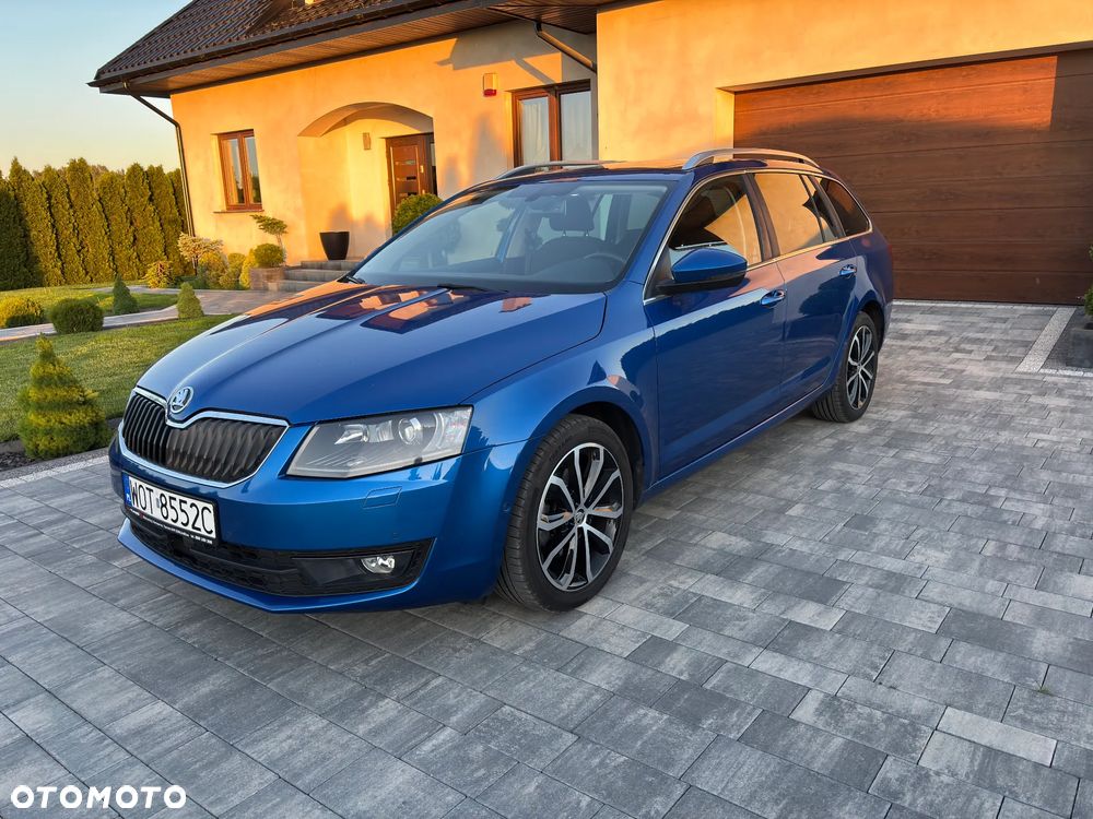 Skoda Octavia 2.0 TDI Elegance DSG - 2