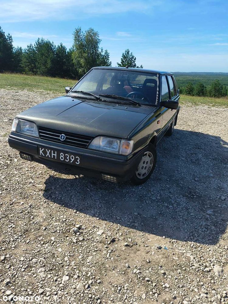 Polonez Caro - 1
