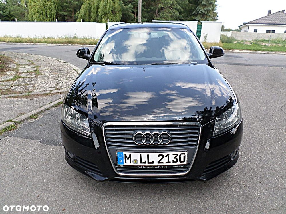 Audi A3 Sportback 2.0 TDI DPF Ambiente - 23