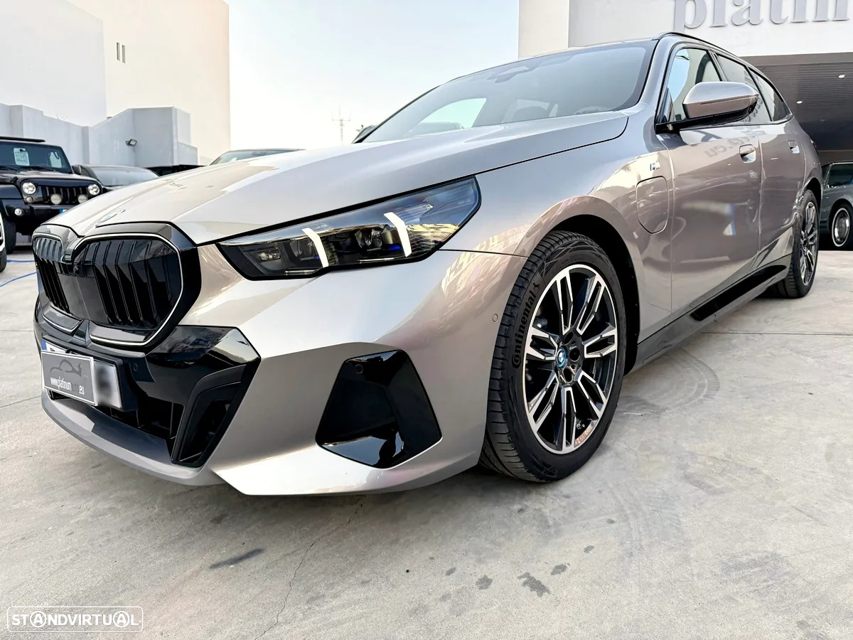 BMW 530 e Pack Desportivo M Pro - 57
