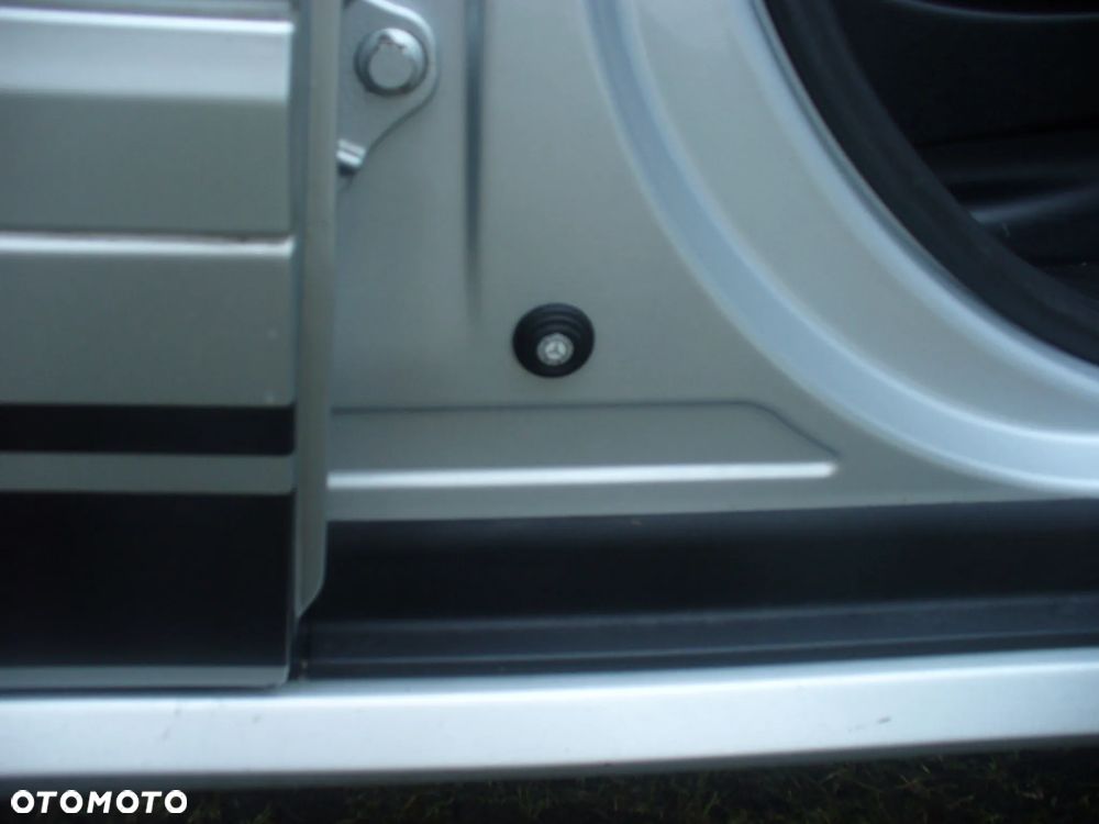 Mercedes-Benz Klasa R - 13