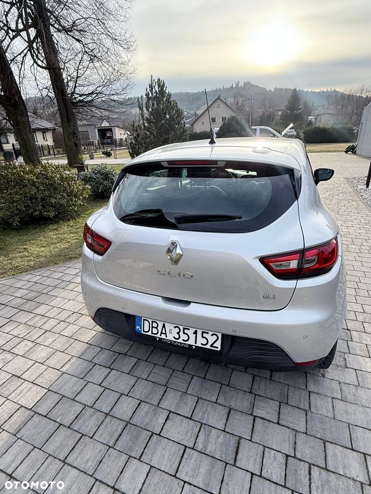 Renault Clio 1.5 dCi Alize - 8