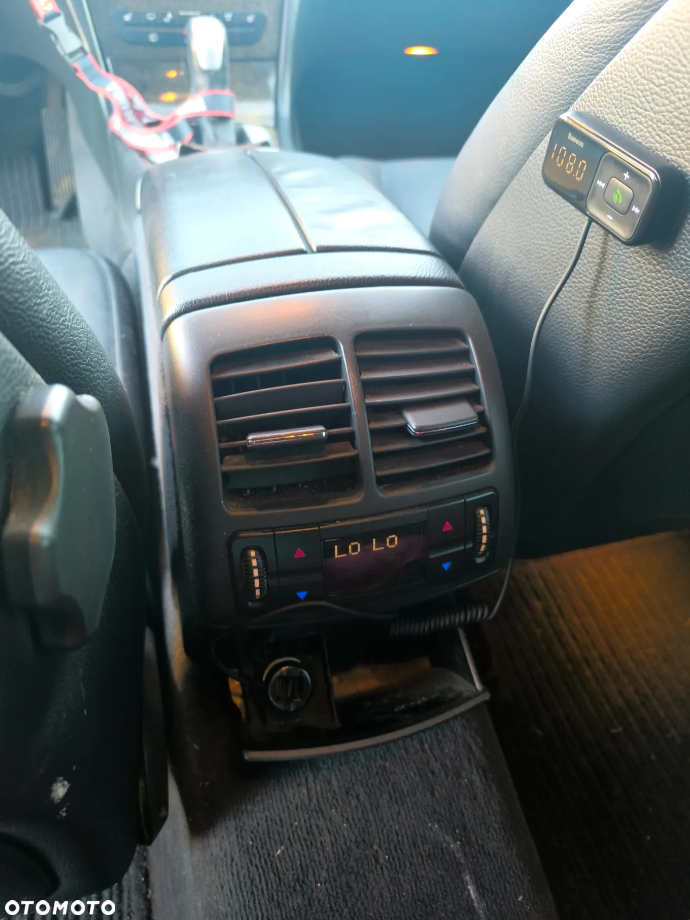 Mercedes-Benz Klasa E 320 CDI T Avantgarde - 10