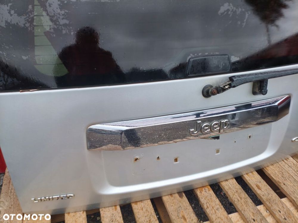 JEEP CHEROKEE LIBERTY KK 07-12 KLAPA TYŁ BAGAŻNIKA SREBRNA IDEALNA W KOLOR - 5