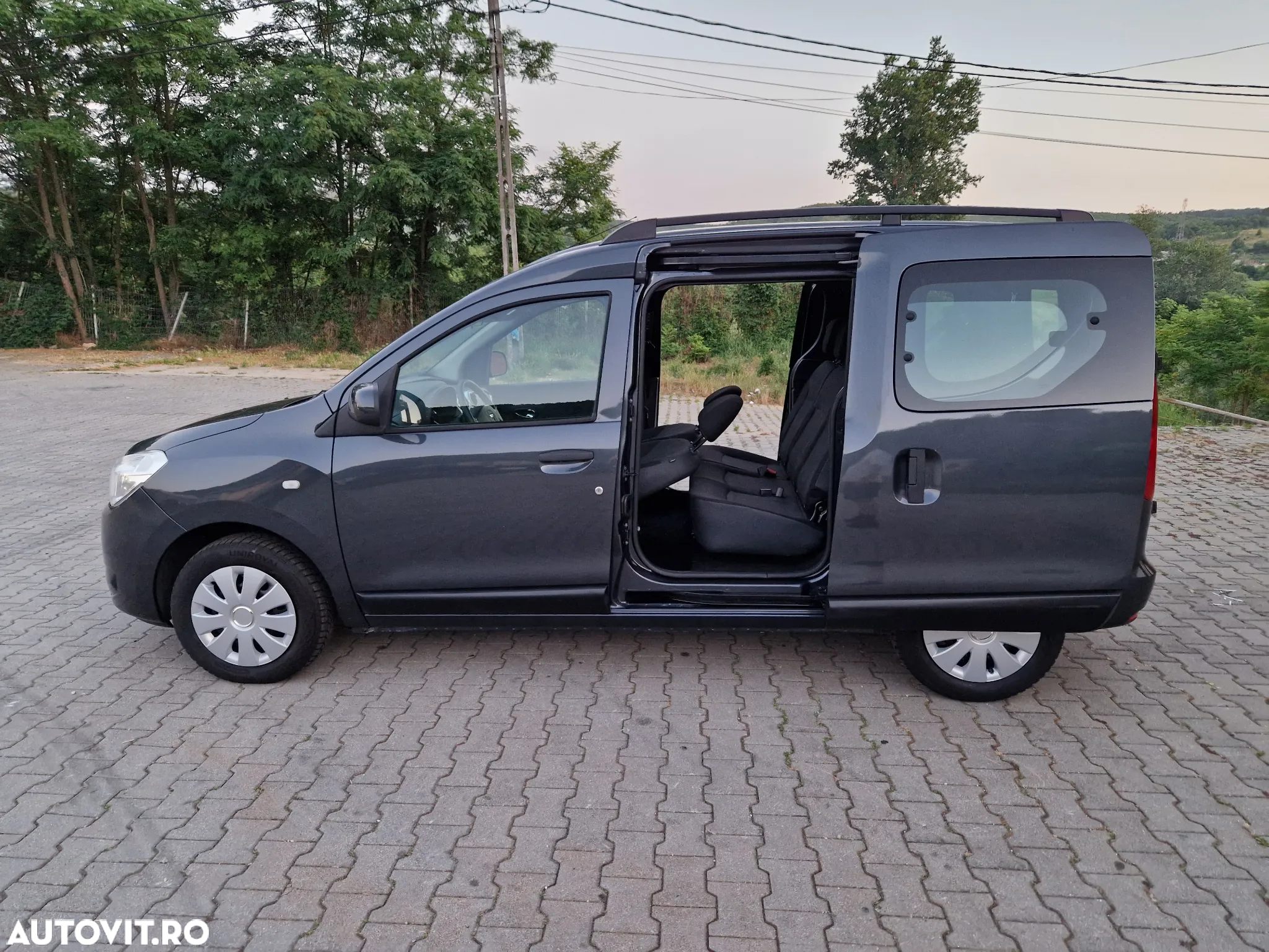 Dacia Dokker 1.5 dCi 90 CP Laureate - 17
