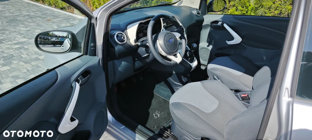 Ford KA 1.2 Titanium - 8