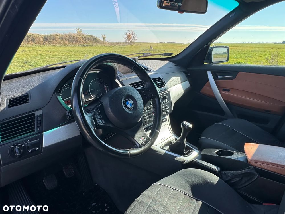 BMW X3 2.0d - 10