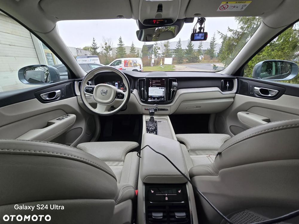 Volvo XC 60 T5 AWD Inscription - 10