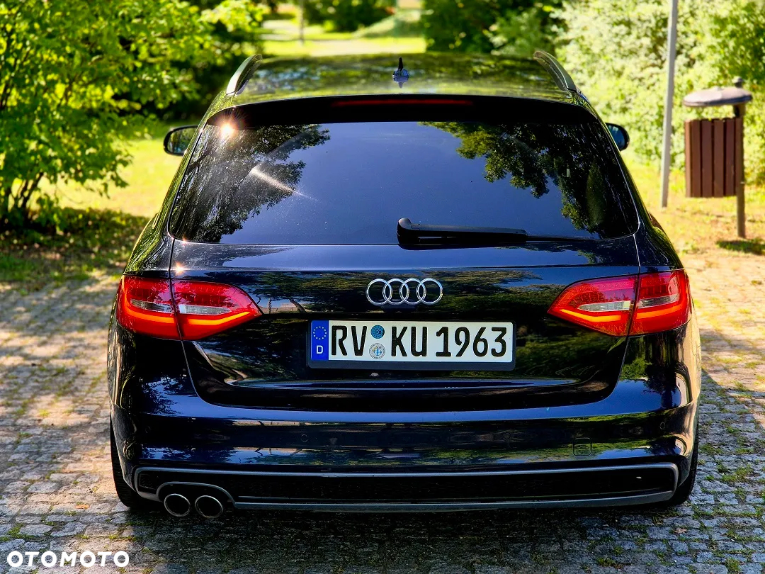 Audi A4 Avant 2.0 TDI DPF S line Sportpaket - 7