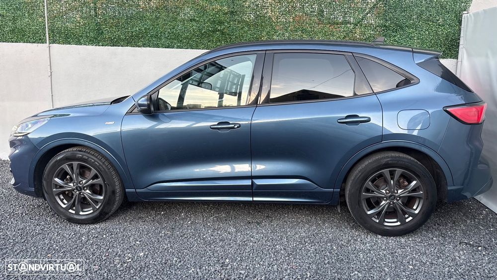Ford Kuga 1.5 EcoBoost ST-LINE X - 4