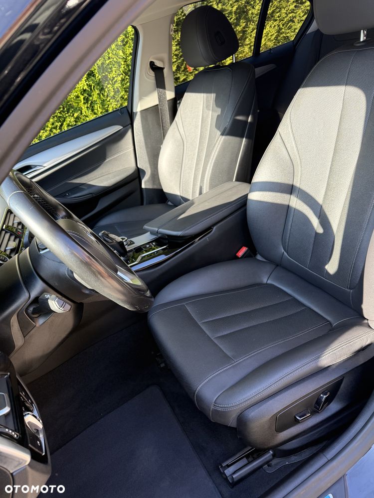 BMW Seria 5 518d - 25
