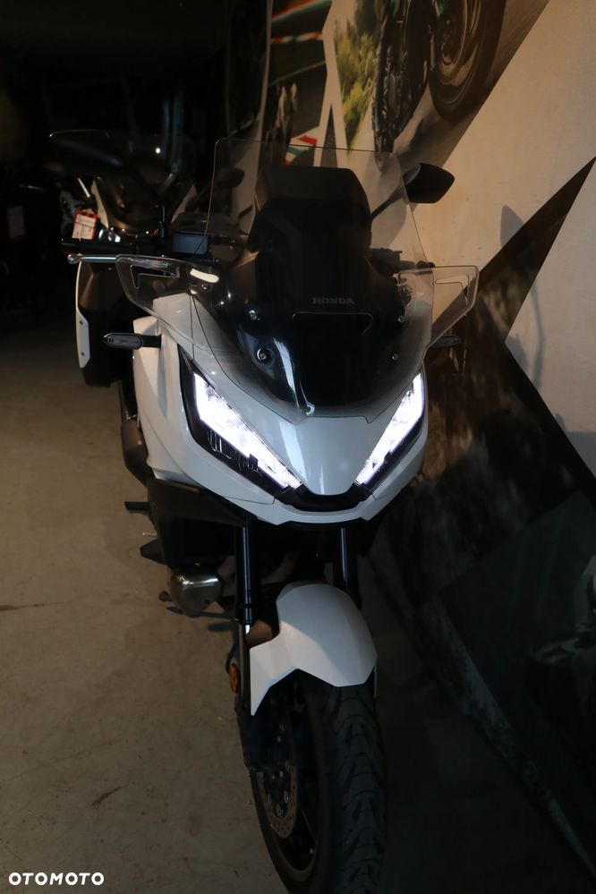 Honda NT - 3