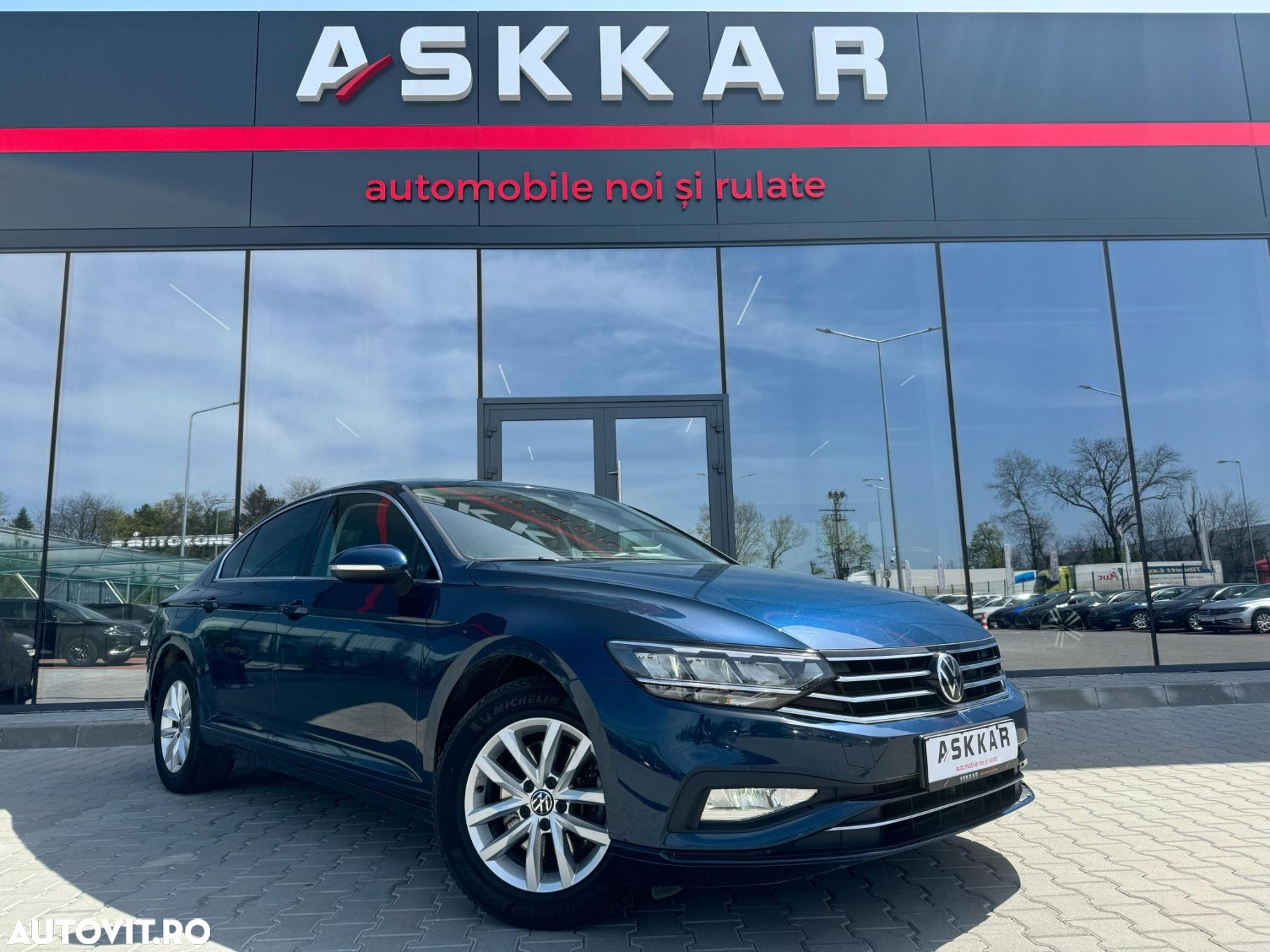 Volkswagen Passat 2.0 TDI DSG Comfortline - 3