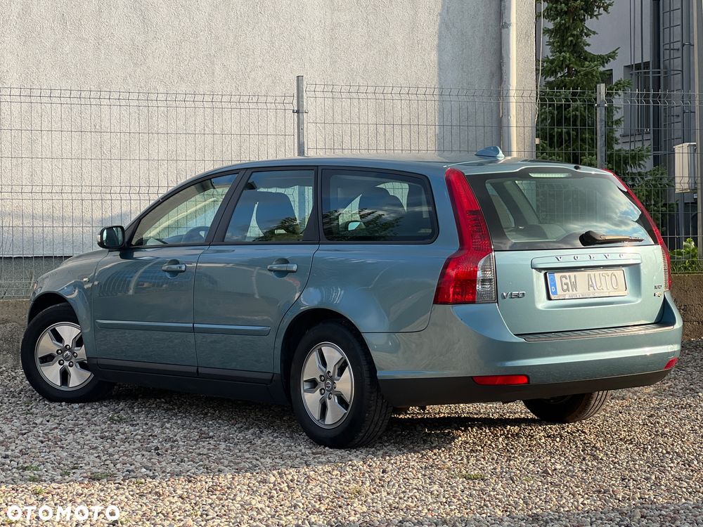 Volvo V50 1.6D DPF DRIVe Kinetic - 10