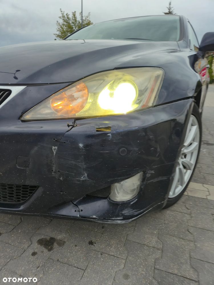 Lexus IS 220 D Prestige - 6
