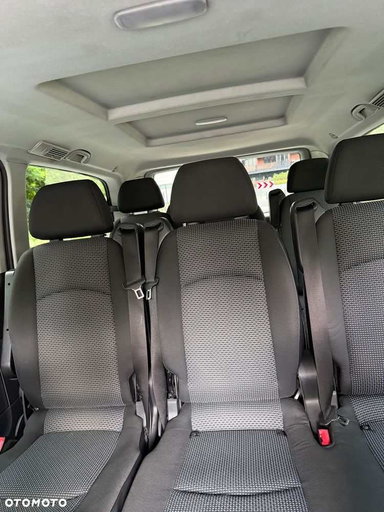Mercedes-Benz Vito Shuttle 639.705 - 19