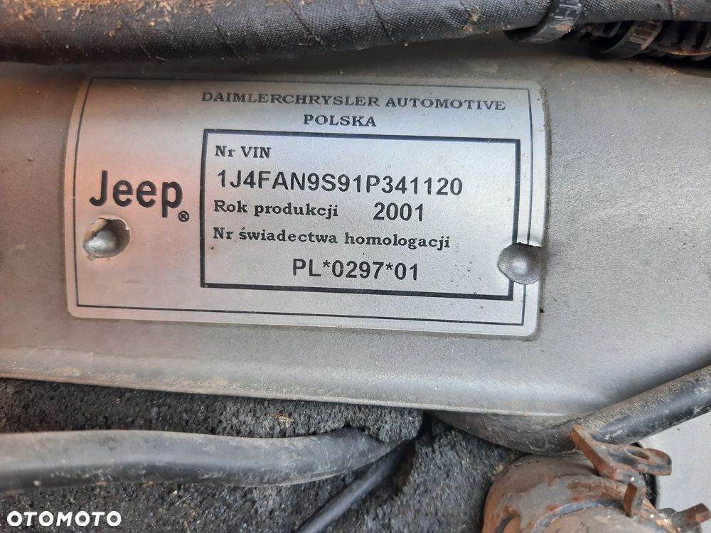 Jeep Wrangler - 16