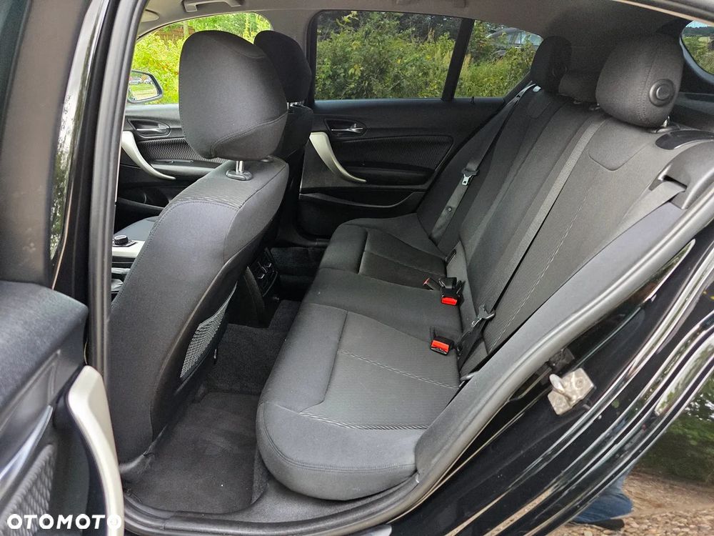 BMW Seria 1 118d DPF - 27