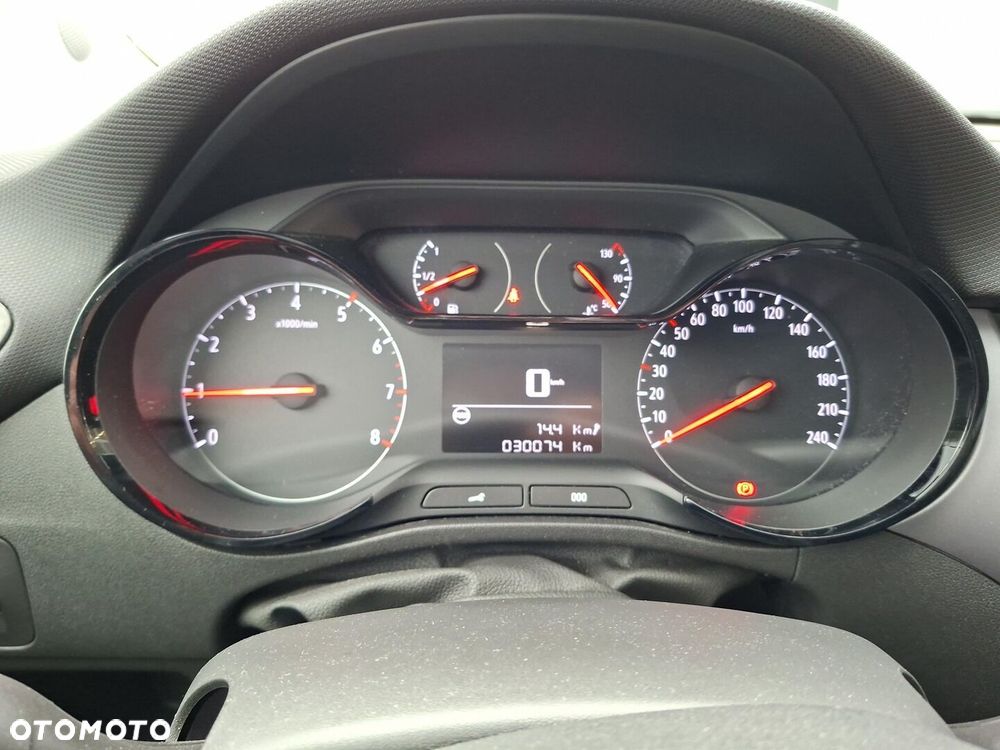 Opel Crossland - 19