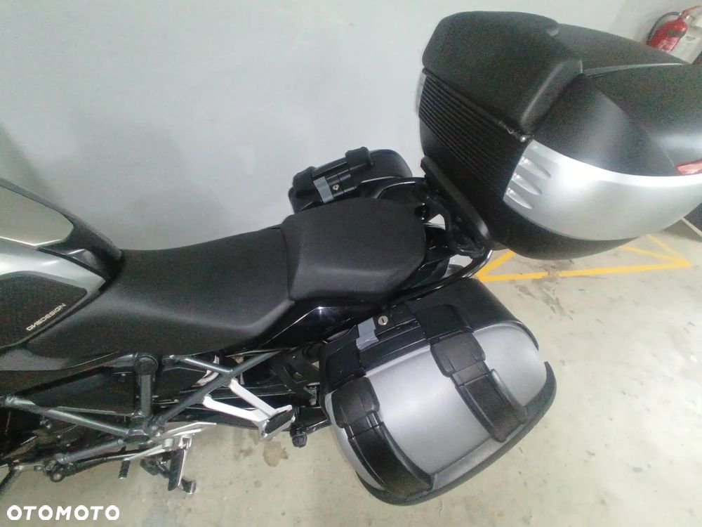BMW R - 16