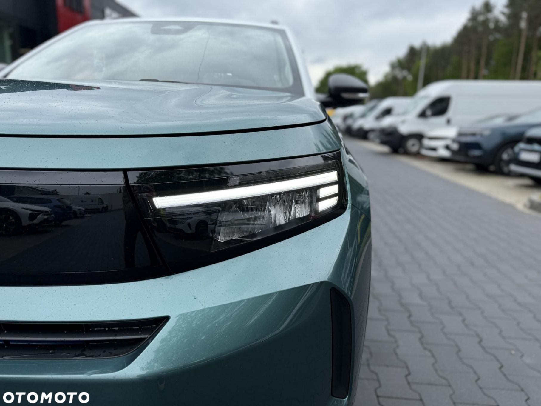 Opel Frontera - 11