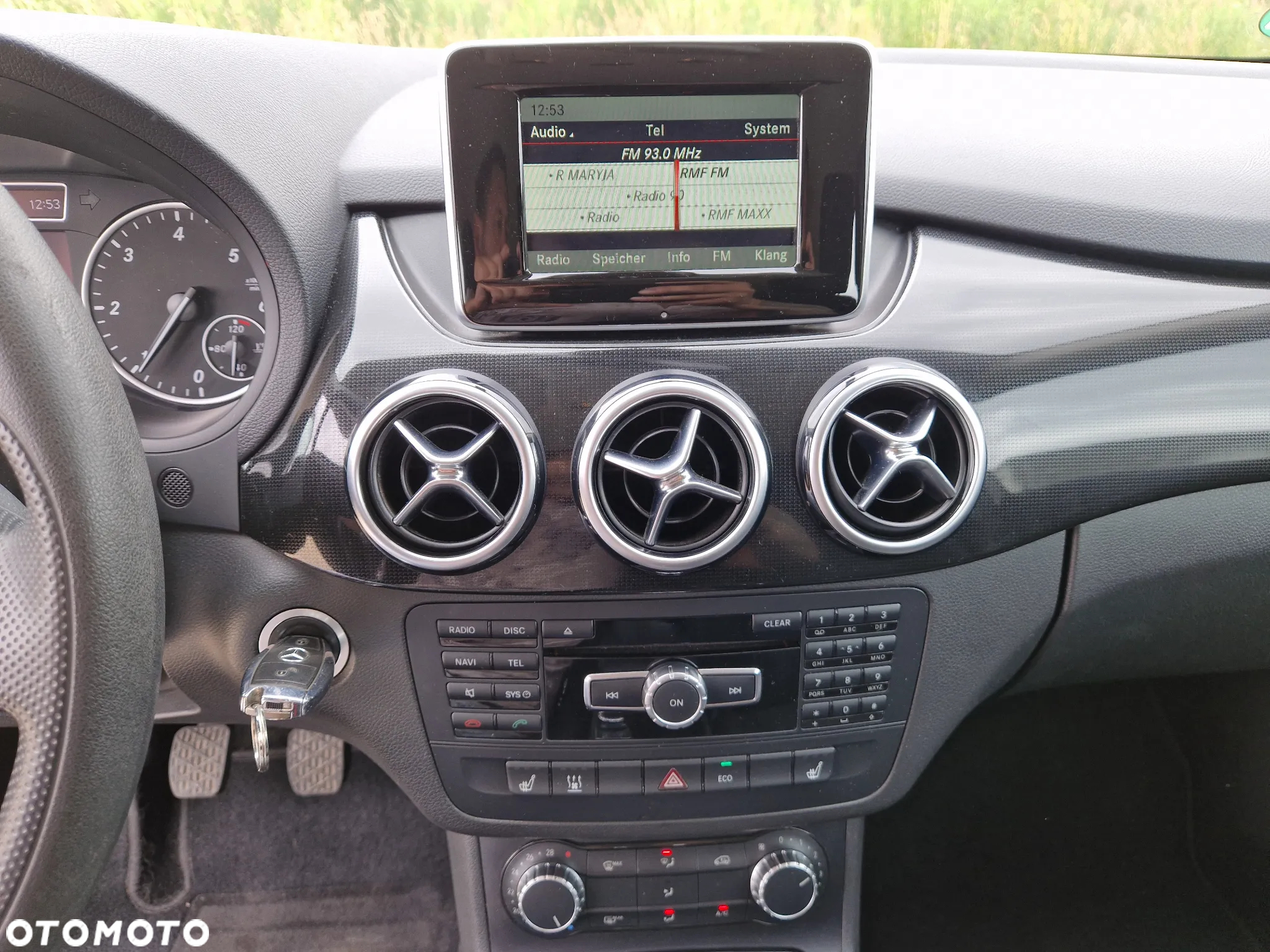 Mercedes-Benz Klasa B 200 CDI - 17