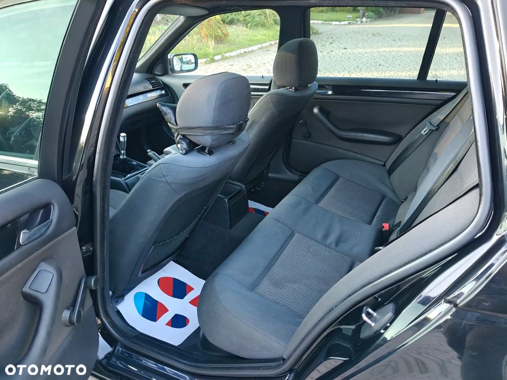 BMW Seria 3 320i Edition Exclusive - 8