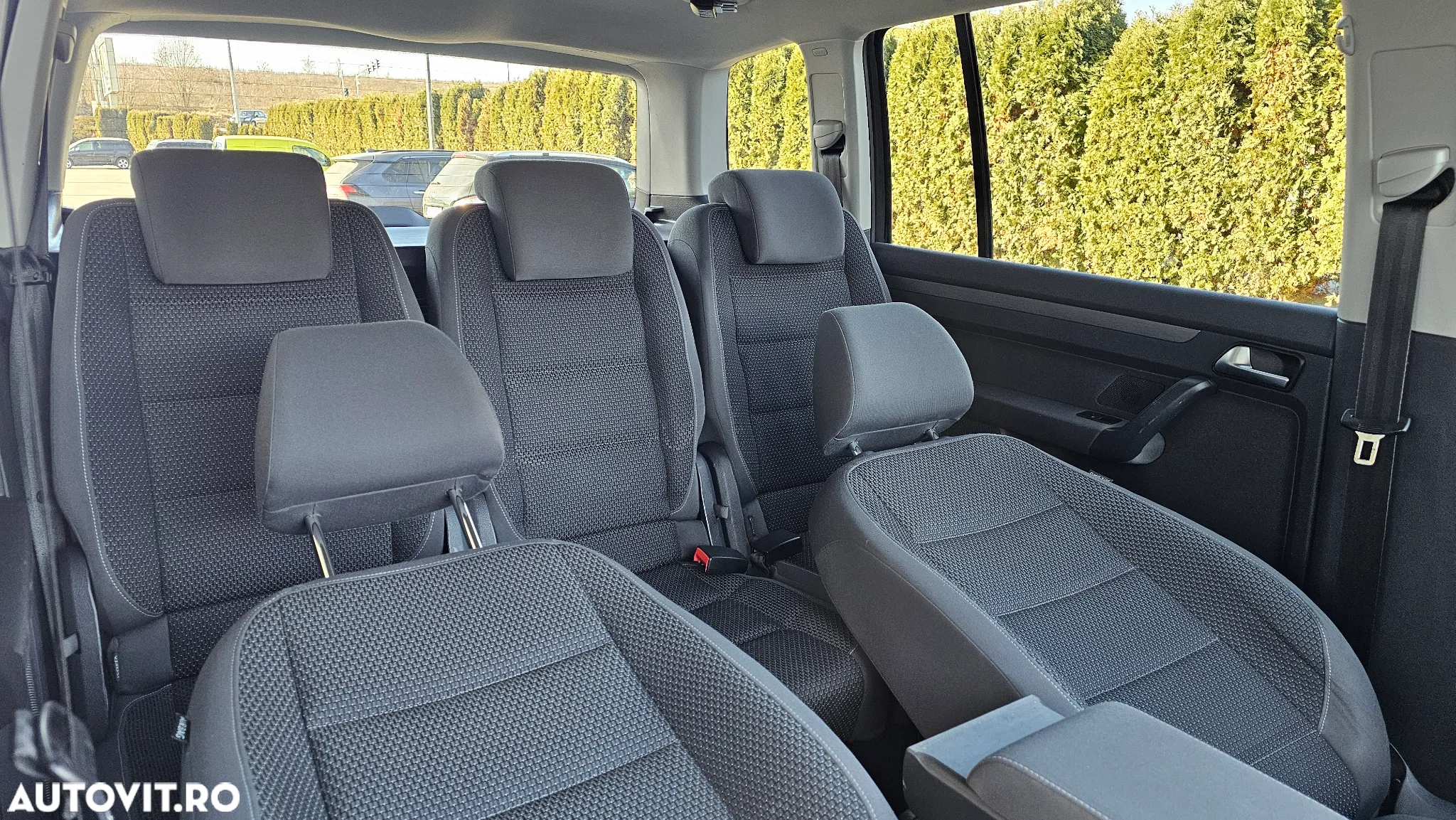 Volkswagen Touran 1.4 TSI DSG Highline - 12