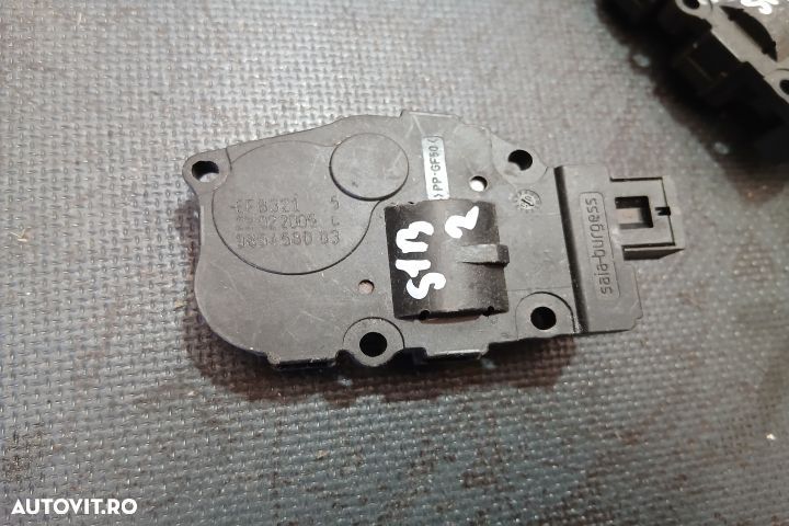 Motoras clapeta aeroterma EFB321  985458003 EFB321  985458003 Mercede - 2