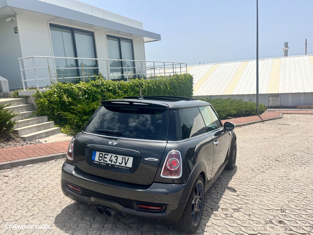MINI Coupé John Cooper Works - 7