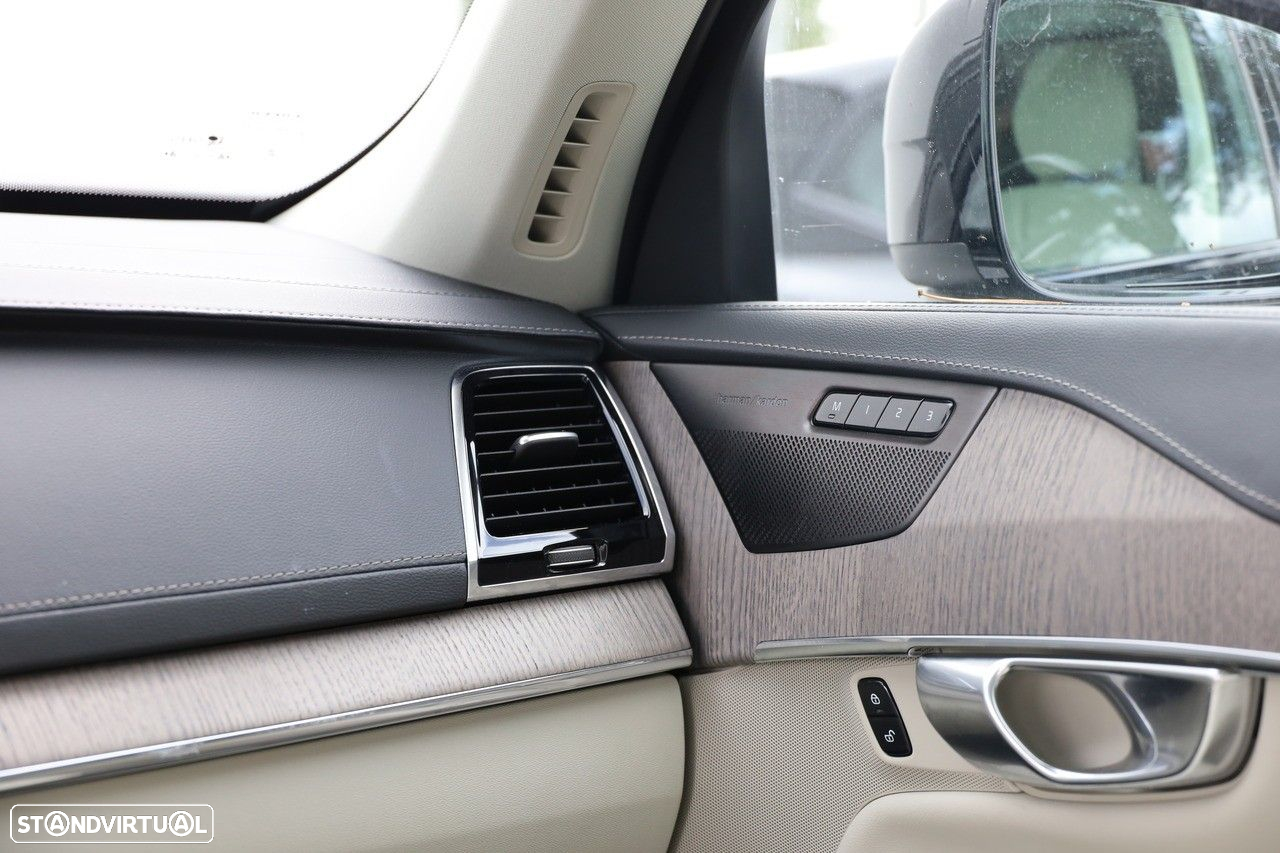 Volvo XC 90 2.0 T8 PHEV Ultimate Dark AWD - 30