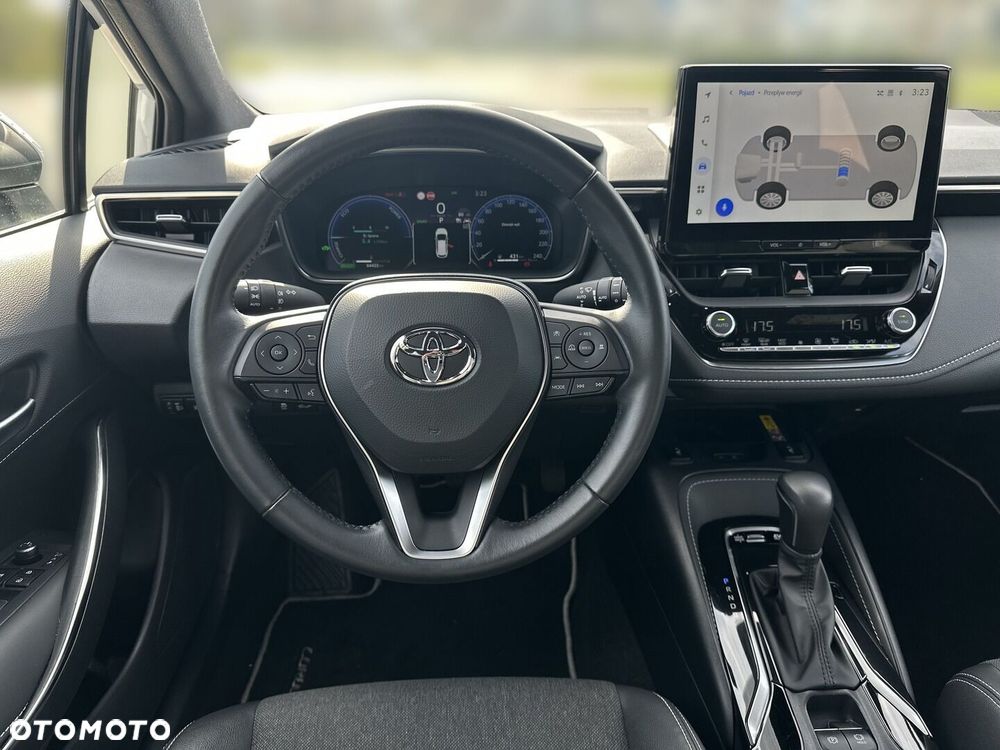 Toyota Corolla 1.8 Hybrid Style - 17