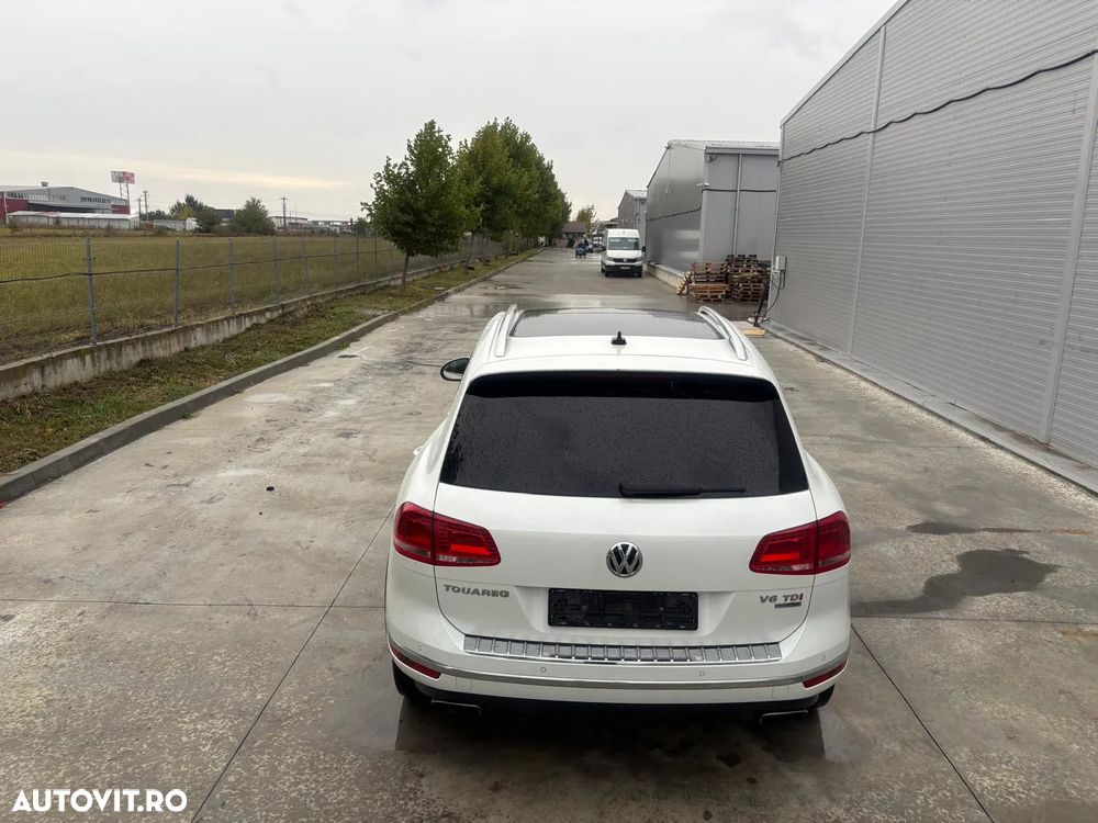 Volkswagen Touareg - 24