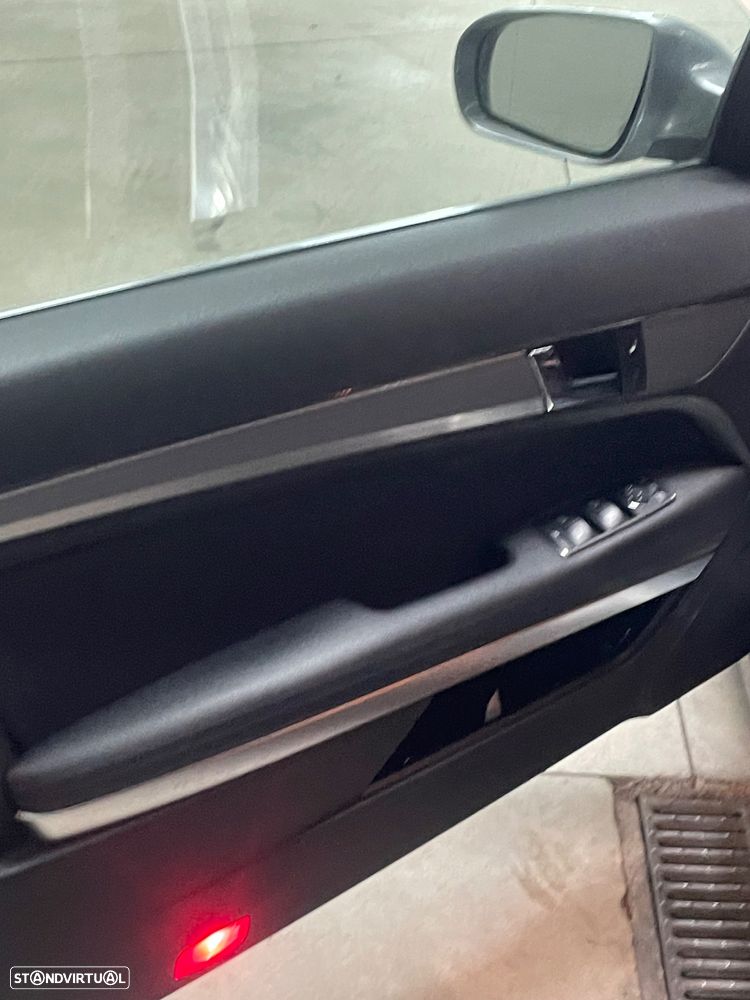 Mercedes-Benz E 250 CDi Avantgarde BlueEfficiency Auto - 7