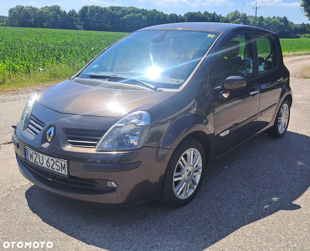 Renault Modus - 1