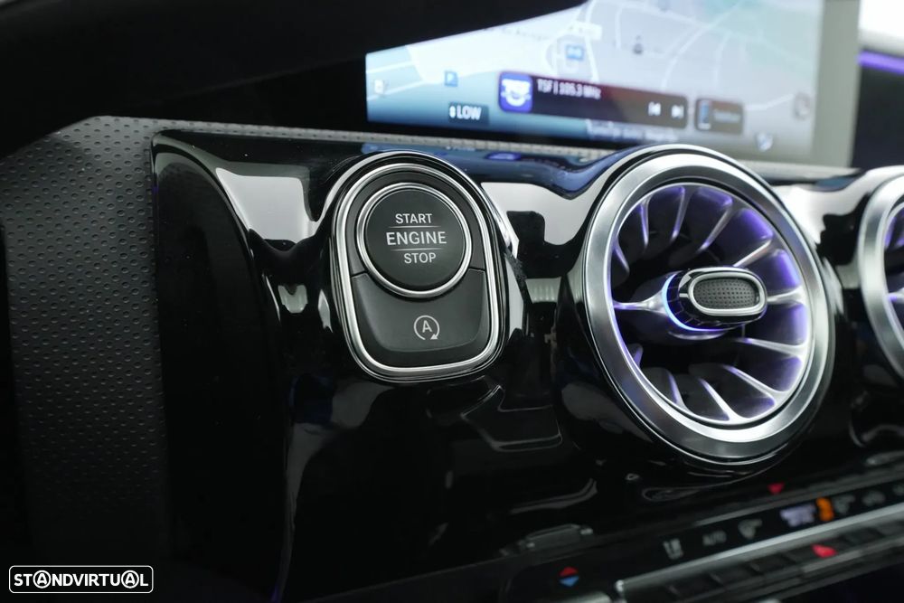 Mercedes-Benz A 200 AMG Line Aut. - 23