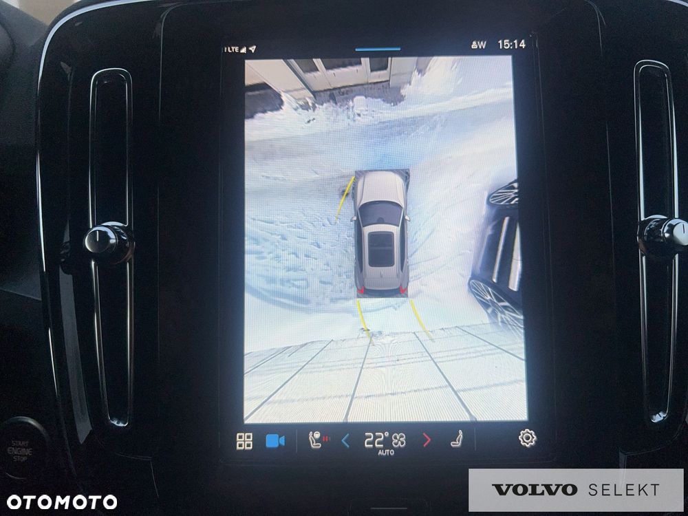 Volvo XC 40 - 23