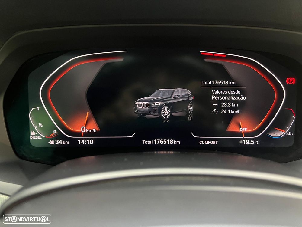 BMW X5 30 d xDrive Pack M 50 anos - 25