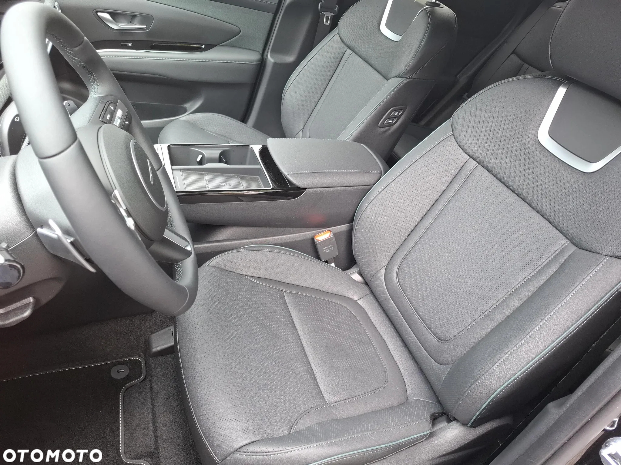 Hyundai Tucson 1.6 T-GDi HEV Platinum 2WD - 12