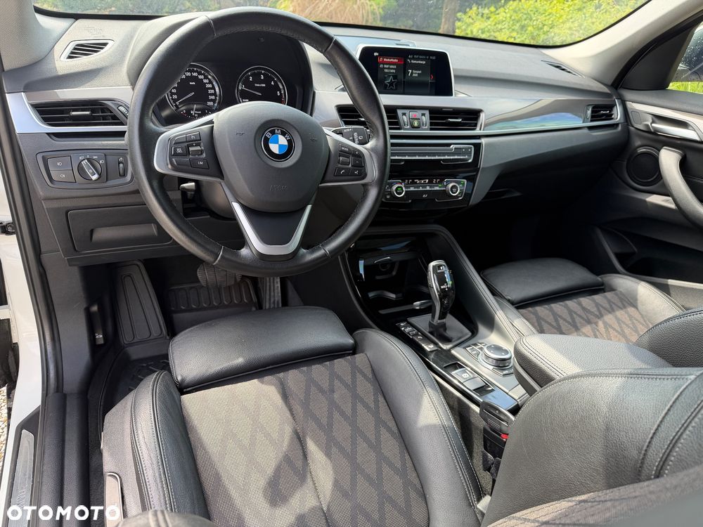 BMW X1 xDrive18d xLine sport - 35
