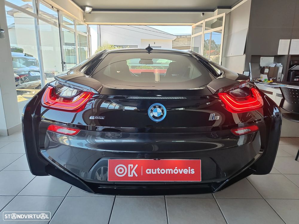 BMW i8 Standard - 10
