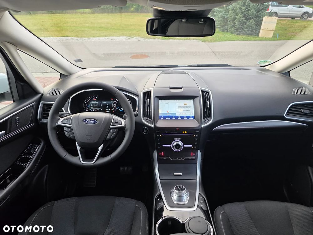 Ford S-Max 2.0 EcoBlue TITANIUM - 19