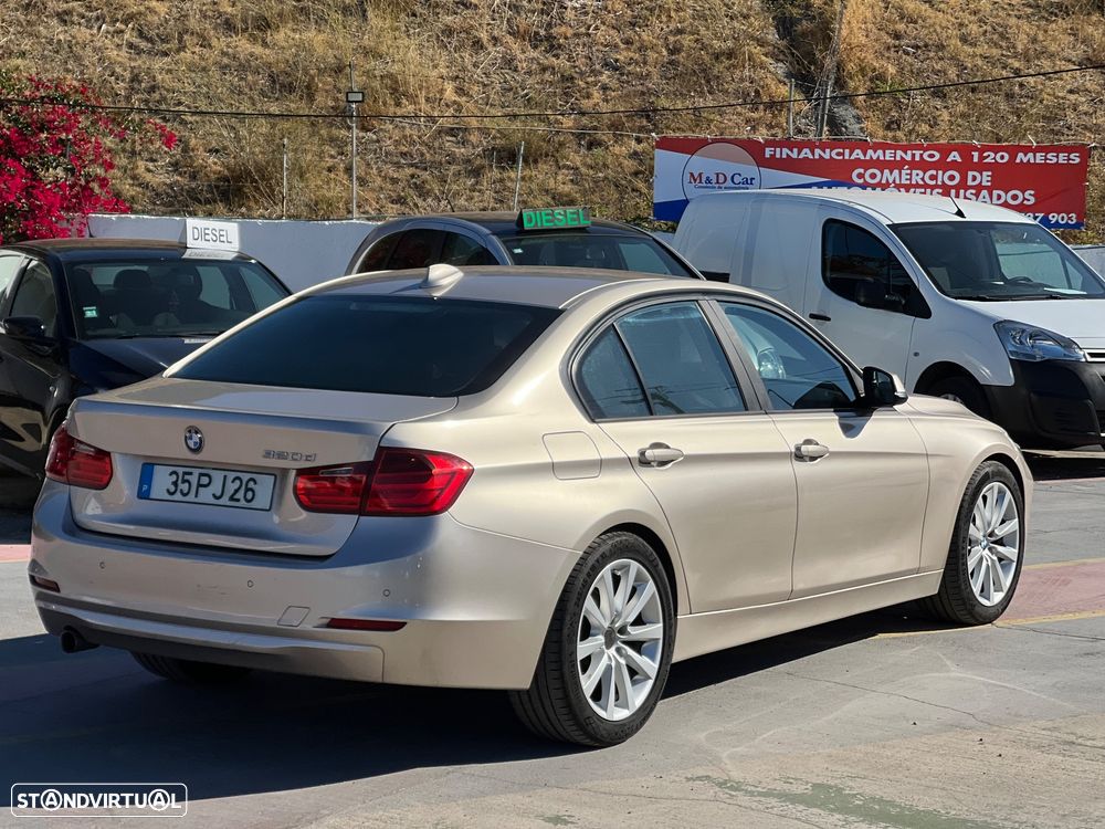 BMW 320 d EfficientDynamics Auto - 4