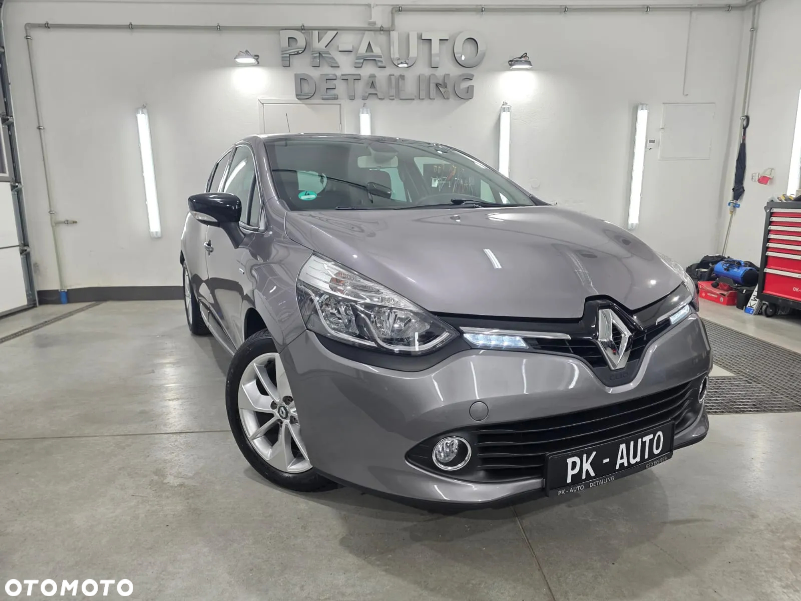 Renault Clio 1.2 16V 75 LIMITED - 17