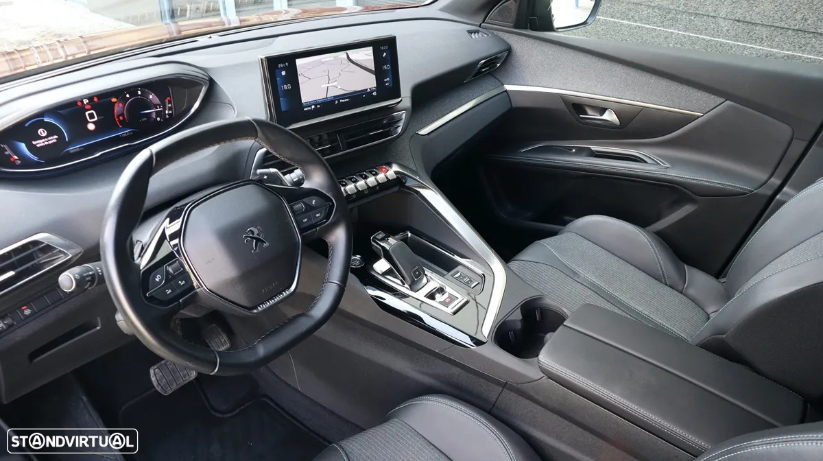 Peugeot 5008 1.5 BlueHDi Allure Pack EAT8 - 13