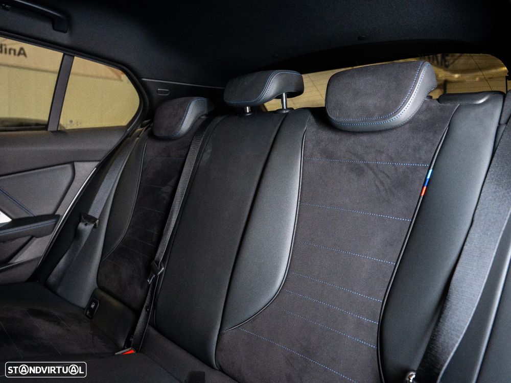 BMW 116 Pack Desportivo M - 23